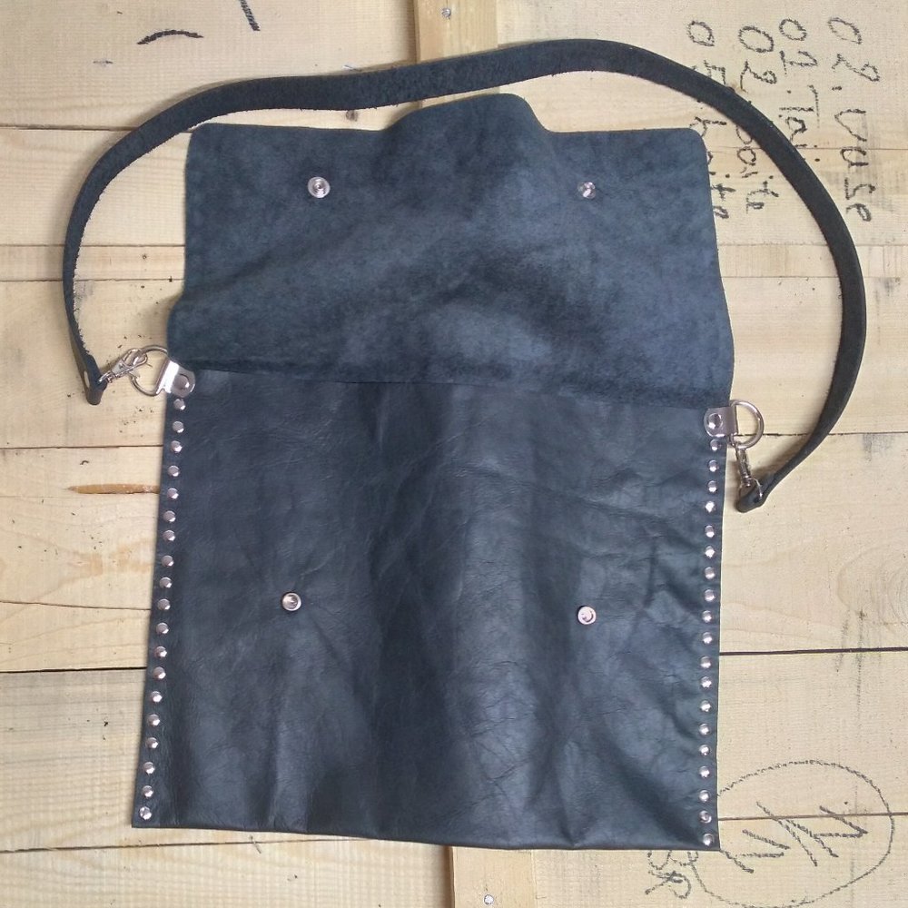 Custom Hand Made Leather Crossbody Pouch (Dark Blue) - Picture 2 of 3